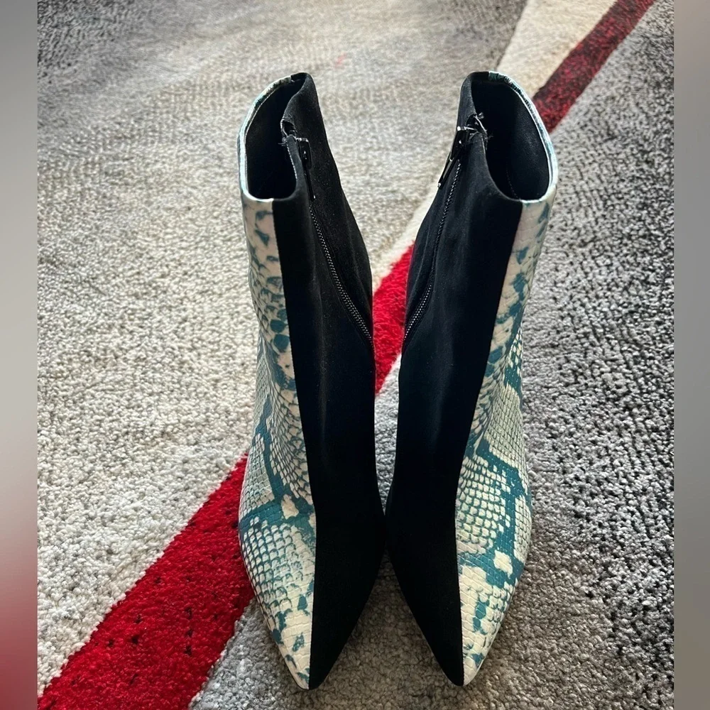 Something Navy Elisa Colorblock Blue Python Bootie
